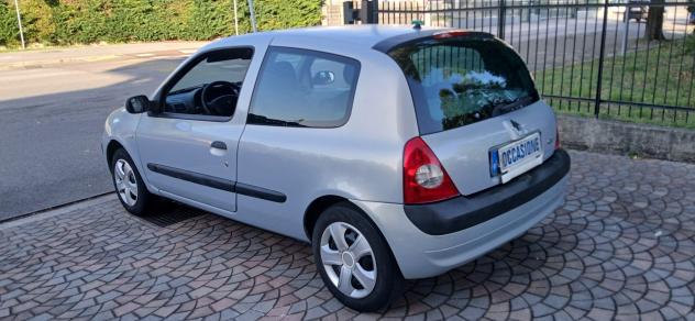 Renault Clio 1.1 benzina neopatentati - Foto 8
