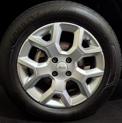 Jeep Avenger Avenger 1.2 turbo Altitude fwd 100cv - Foto 7