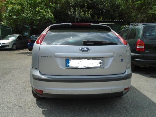 FORD Focus '2007 5p 1.6 tdci 90cv 123000 KM - Foto 2