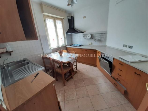 Orvieto scalo - vendesi appartamento al primo piano con balcone, posto auto e magazzino nella periferia di Orvieto - Foto 3