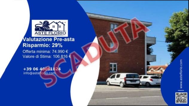 Immobile in asta di 77 m² con più di 5 locali in vendita a Cairate