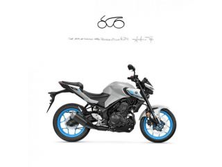 YAMAHA MT-03 .