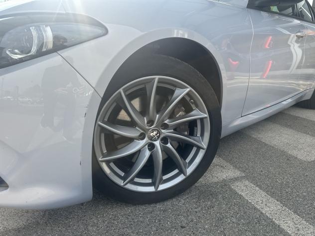 Alfa Romeo Giulia Giulia 2.0 Turbo 280 CV AT8 AWD Q4 Sprint - Foto 9