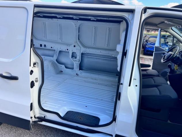FIAT Talento 2.0 Ecojet 145CV PL-TN Furgone 12q - Foto 8