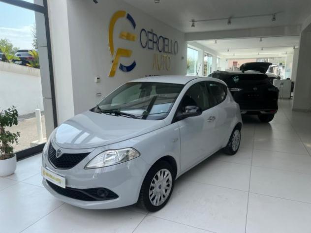 LANCIA Ypsilon 1.2 69 CV 5 porte Gold tua da €99,00 rif. 23878653 - Foto 3