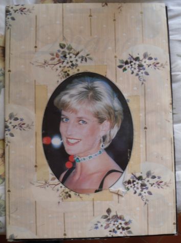 PRINCIPESSA DIANA TUTTO IN INGLESE RIVISTA E FATA A MANO - - Foto 5