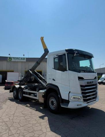 DAF XF 530 FAN con scarrabile GUIMATRAG 26 t rif. 24059448