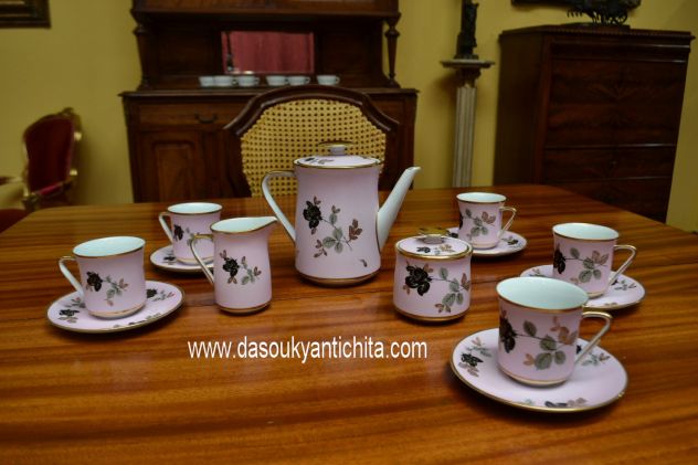 Servizio da caffè da sei in porcellana rosa di Sevres anni 50/60