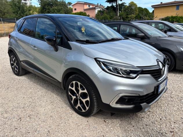 Renault Captur dCi 8V 90 CV EDC Initiale Paris - Foto 3