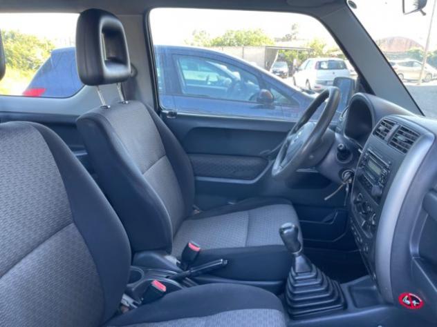 SUZUKI Jimny 1.5 DDiS cat 4WD JLX rif. 23411662 - Foto 8