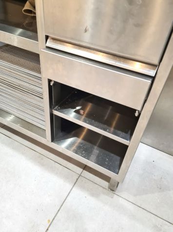 tavolo inox da lavoro con alzatina usato - Foto 2