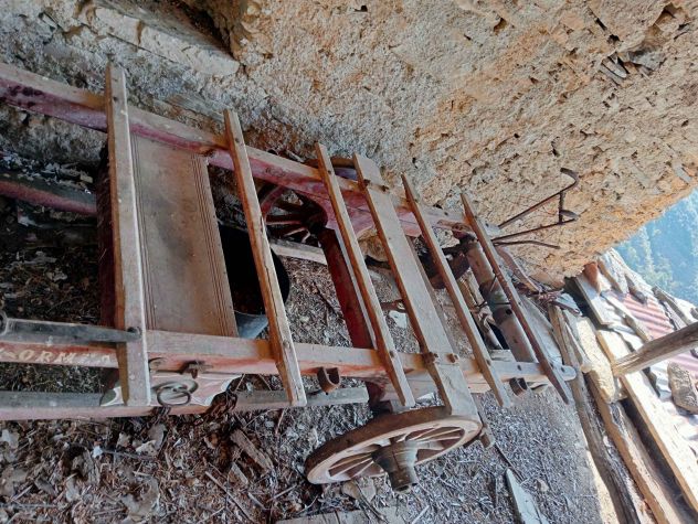 Carro agricolo antico in legno - Foto 7