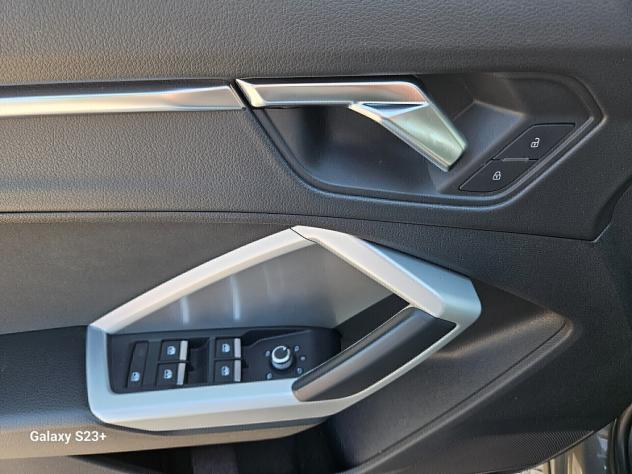 Q3 35 TDI iva esposta valutiamo usato /scambio - Foto 3