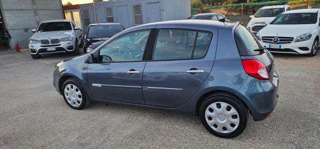 Renault Clio 1.2 16V 5 porte Luxe - Foto 10
