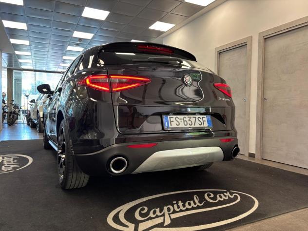Alfa Romeo Stelvio 2.2 Turbodiesel 180 CV AT8 RWD Business - Foto 6
