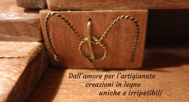 Creazioni in legno; artigiano non vedente