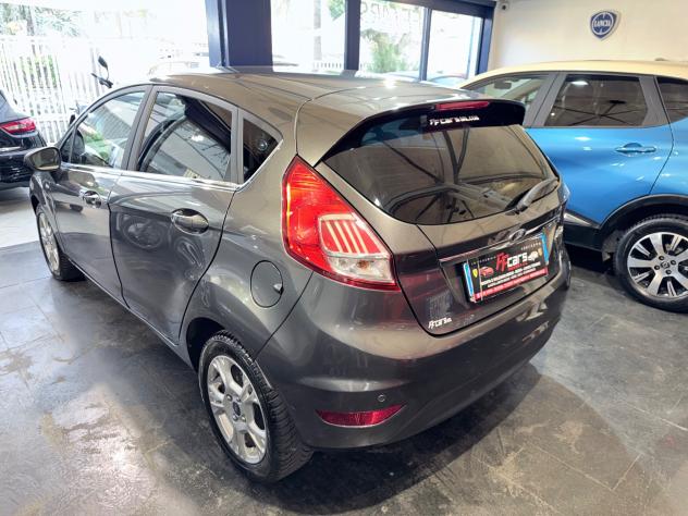 Ford Fiesta 1.4 5p. Bz.- GPL Titanium - Foto 8