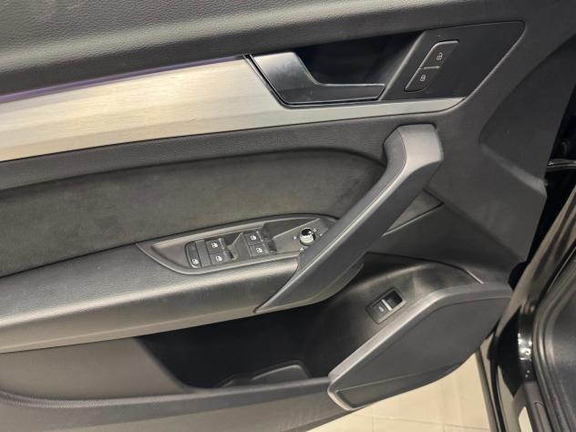 AUDI Q5 2ª serie Q5 SPB 40 TDI quattro S tronic Identity Black - Foto 10