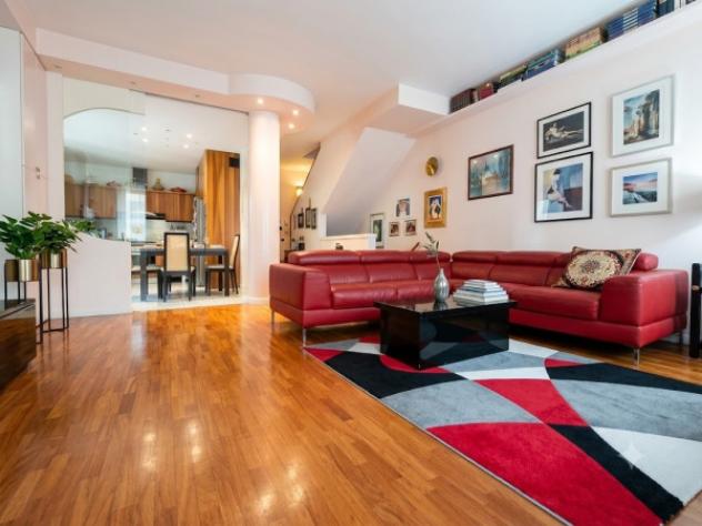 Villa di 194 m² con 5 locali e box auto in vendita a Bologna - Foto 2