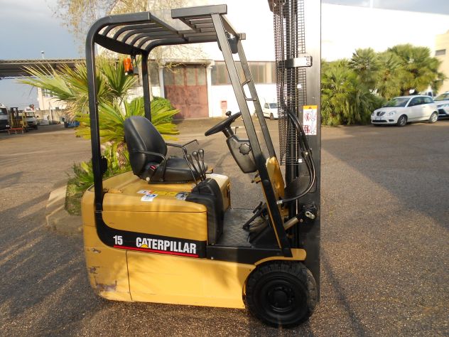 CARRELLO SOLLEVATORE - Foto 2