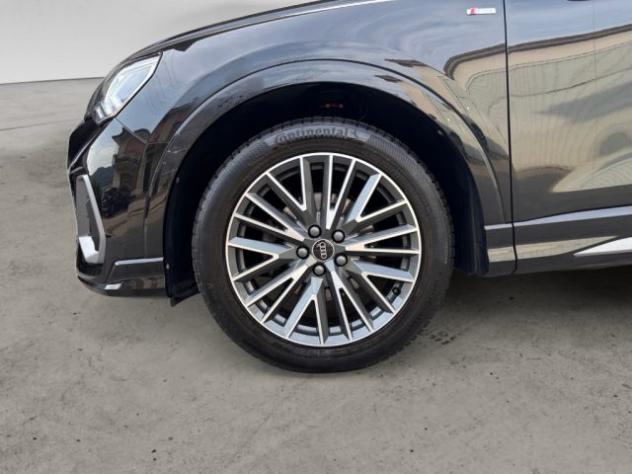 AUDI Q3 35 TDI S tronic S line edition rif. 23922720 - Foto 8