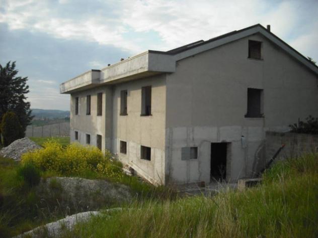 Immobile in asta di 540 m² con più di 5 locali in vendita a Senigallia - Foto 2