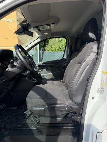 Renault Trafic 2.0 dCi - 9 POSTI - NAV - 12 MESI DI GARANZIA - Foto 9