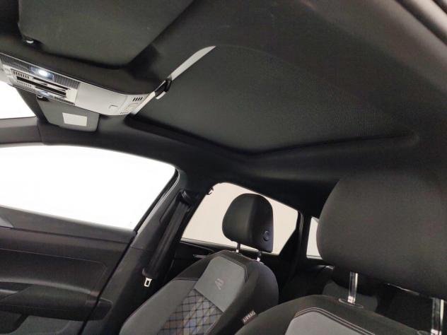 Volkswagen Taigo 1.5 TSI ACT R-Line DSG - Foto 9