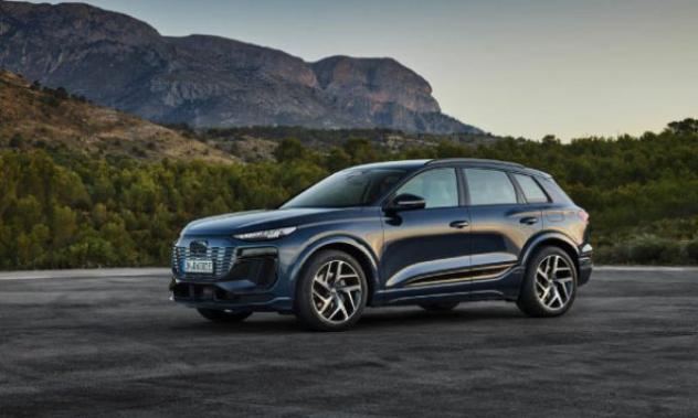 AUDI Q6 e-tron performance S line rif. 23759236 - Foto 3