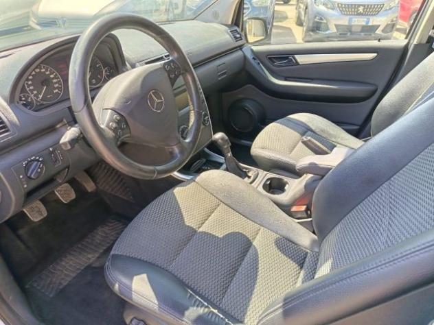 MERCEDES-BENZ A 180 CDI Avantgarde rif. 24016523 - Foto 9