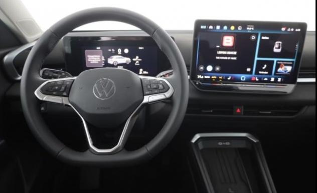 VOLKSWAGEN T-Roc 1.5 eTSI 150 CV DSG STYLE rif. 23937050 - Foto 8