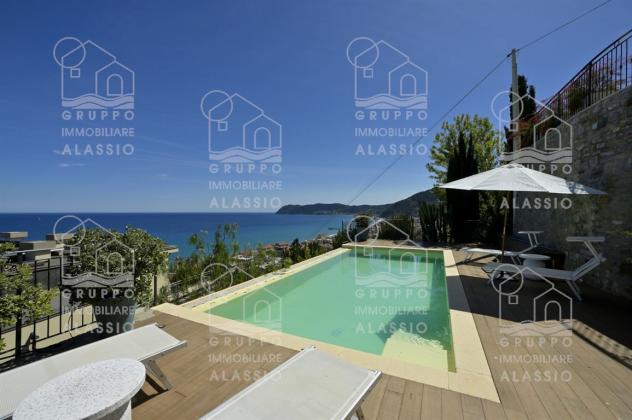 ESCLUSIVA PROPRIETÀ DI PRESTIGIO CON VISTA MARE TOTALE, PISCINA PANORAMICA E DEPENDANCE INDIPENDENTE - Foto 2