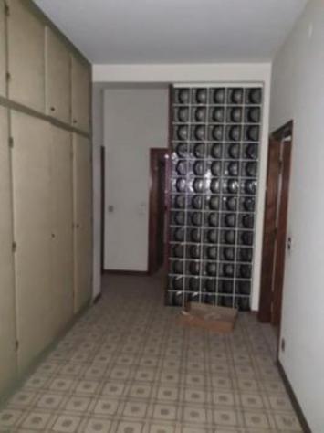 Immobile in asta di 270 m² con più di 5 locali e box auto in vendita a Terni - Foto 6