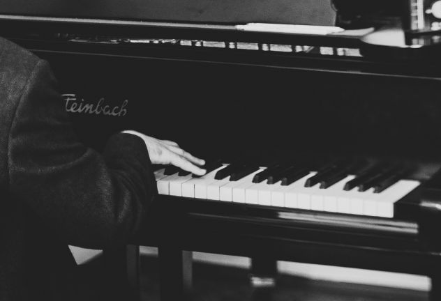 Pianista per matrimoni ed eventi