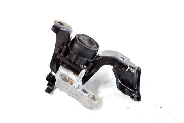 12305K0050 SUPPORTO MOTORE TOYOTA YARIS P21 1.5 I 68KW AUT 5P (2021) RICAMBIO USATO - Foto 4