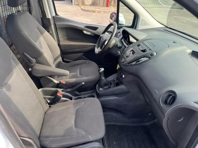 Ford Transit Courier 1.5 TDCi 75CV Van **+IVA** - Foto 10