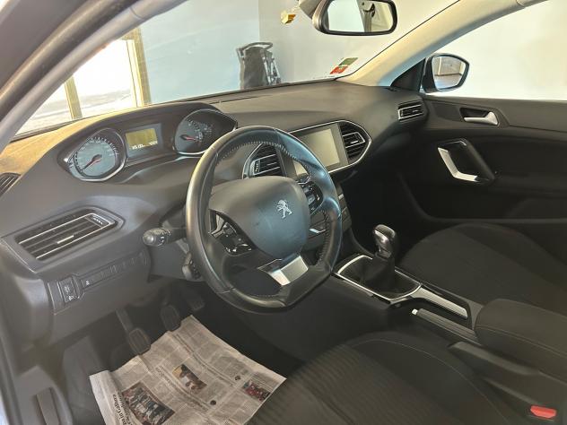 Peugeot 308 BlueHDi 120 S&S EAT6 Allure - Foto 3