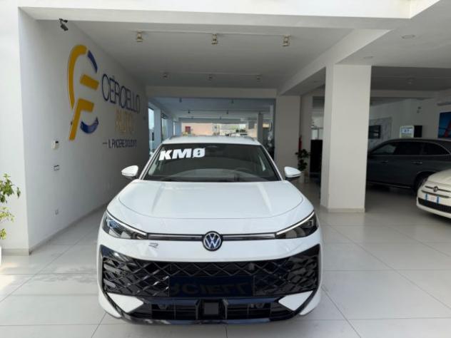 VOLKSWAGEN T-Roc 1.5 eTSI ACT 150 CV DSG R-Line da €389,00 mensili rif. 24161628 - Foto 3