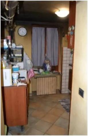 Immobile in asta di 380 m², box auto in vendita a Cassinasco - Foto 6