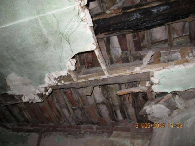 Immobile in asta di 242 m² con più di 5 locali in vendita a Cosenza - Foto 11