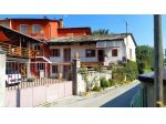 Trilocale in zona collinare