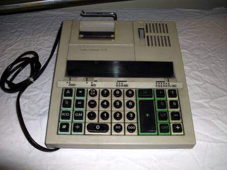 Calcolatrice da tavolo UNDERWOOD 149