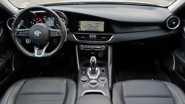 ALFA ROMEO GIULIA 2.2 TURBODIESEL EXECUTIVE AT8 190CV - FULL LED, PELLE, CAR PLAY - Foto 9