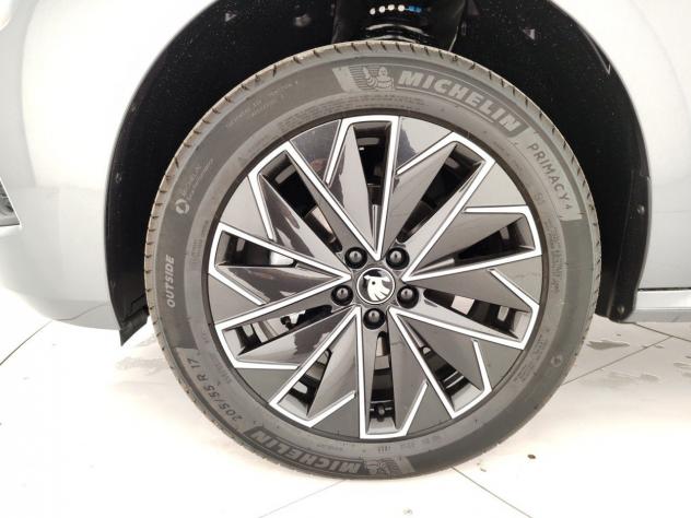 Škoda Kamiq 1.0 TSI 85KW BLACK DOTS - Foto 6