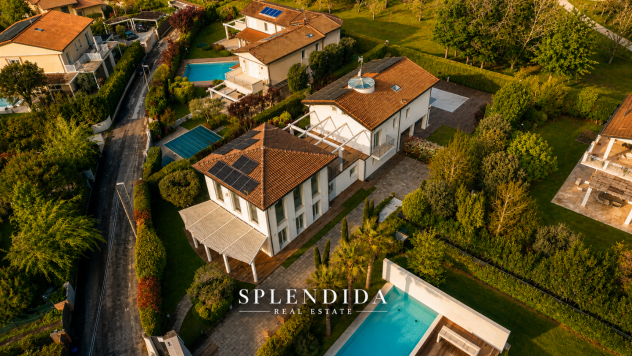Villa in vendita a Vittoria Apuana - Forte dei Marmi 780 mq Rif: 1428245 - Foto 2