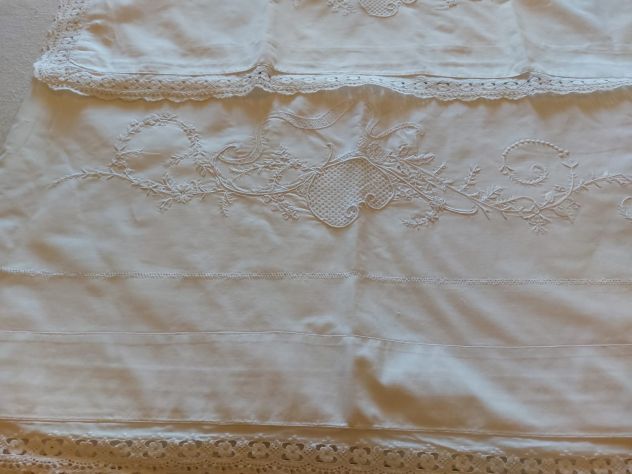 Lenzuolo matrimoniale + 2 federe in purissimo cotone inizi '900 ricamato a mano - Foto 4