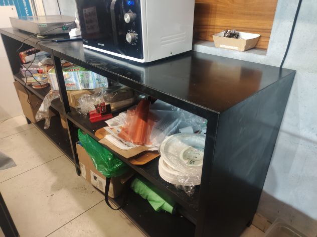 Arredamento negozio pizza al taglio e parte della cucina - Foto 3