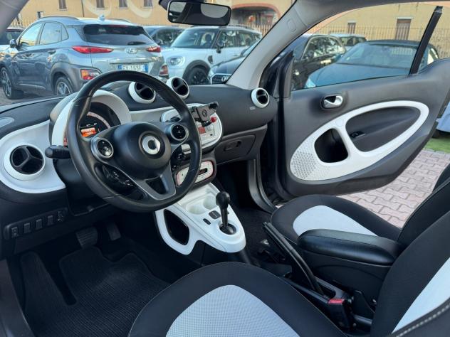 Smart ForTwo 70 1.0 twinamic Passion PANORAMICO CRUISE OK NEOPATENTATI - Foto 9