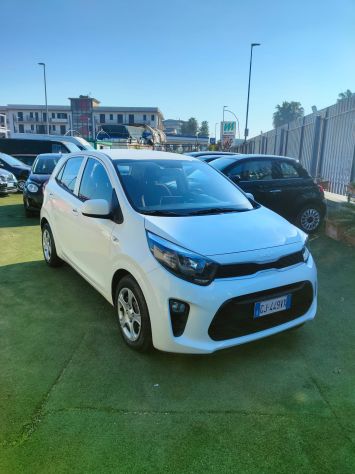 KIA PICANTO 1.0 benzina (49 kw) 12V 5PORTE - Foto 2