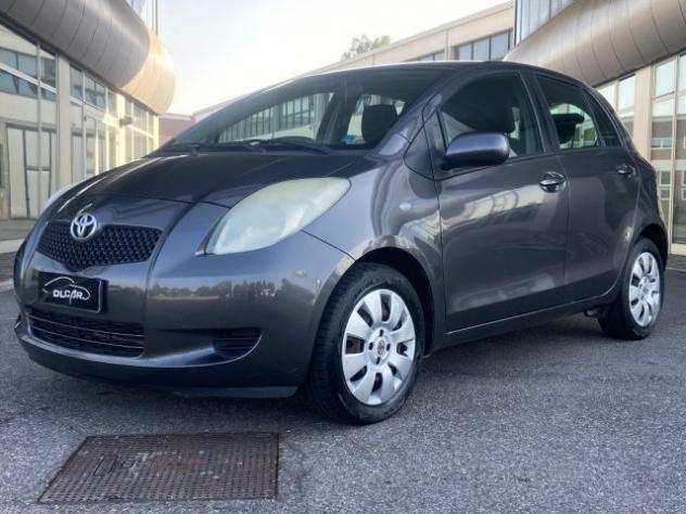 TOYOTA Yaris 1.0 5P. rif. 23938071 - Foto 3